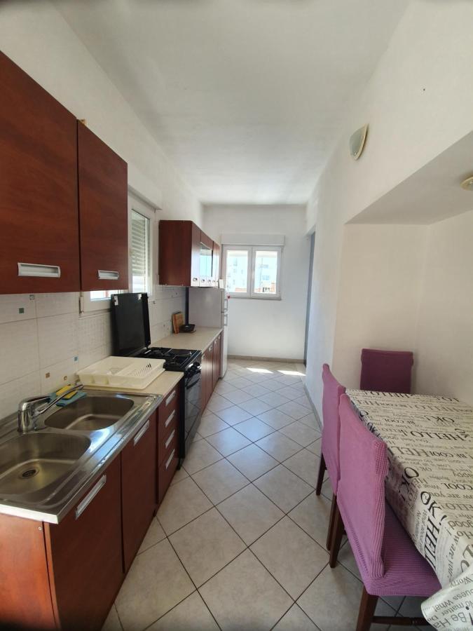 Apartman Dusanka Jovic Makarska Ngoại thất bức ảnh